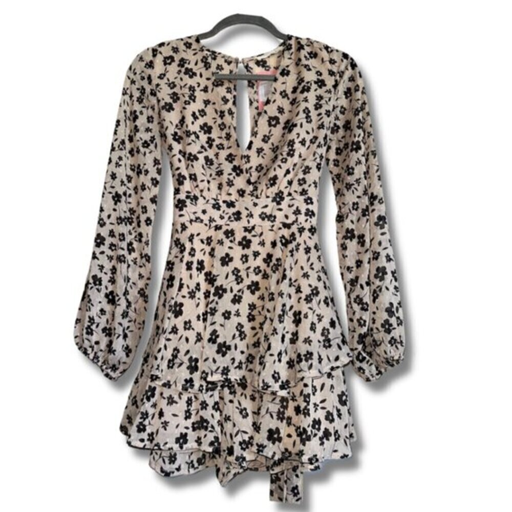 LAYERED LONG SLEEVE ROMPER FLORAL PRINT BEIGE Illa Illa